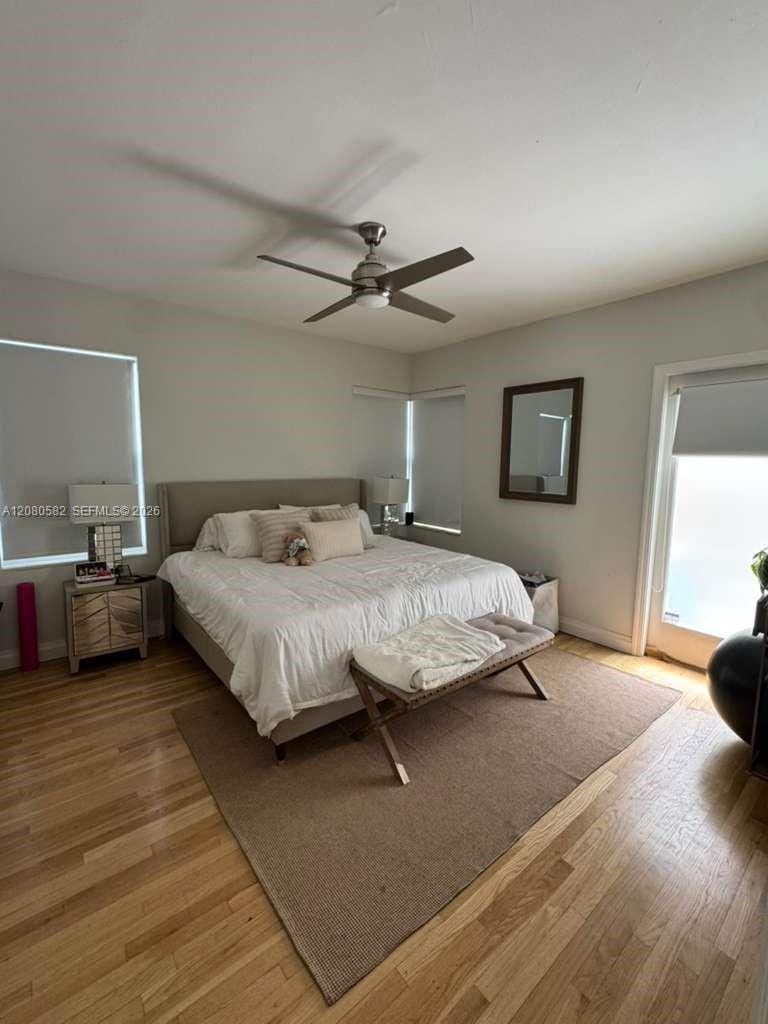 1755 Washington Avenue 2D — photo 1