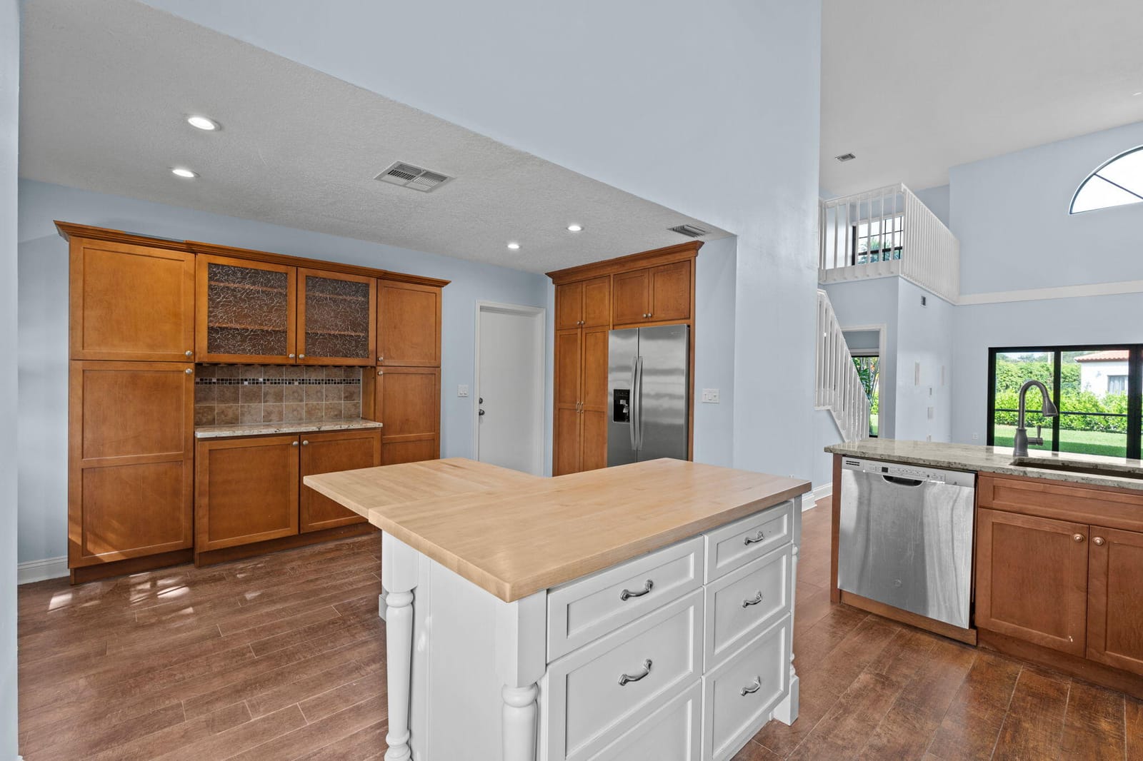 13538 FOUNTAIN VIEW Boulevard — photo 11