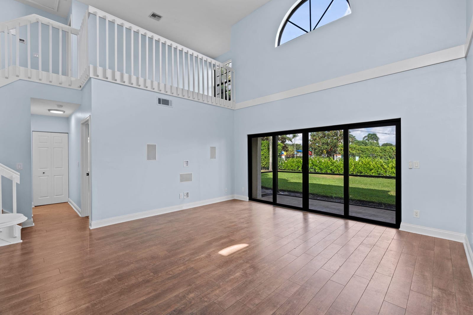 13538 FOUNTAIN VIEW Boulevard — photo 5