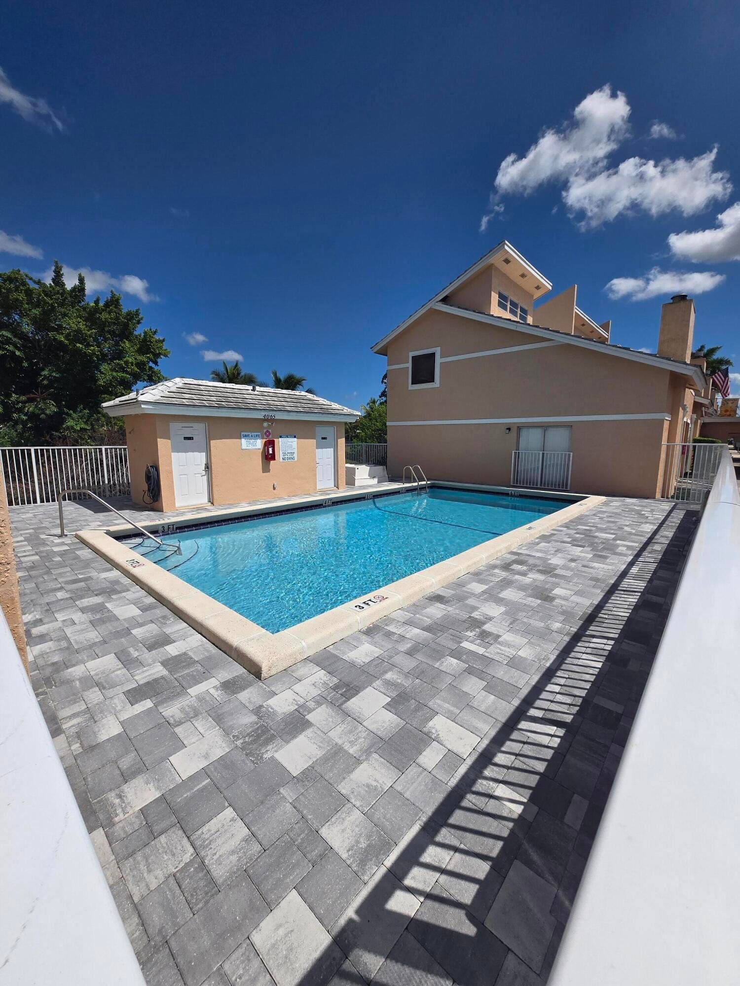 4083 CORAL SPRINGS Drive — photo 2