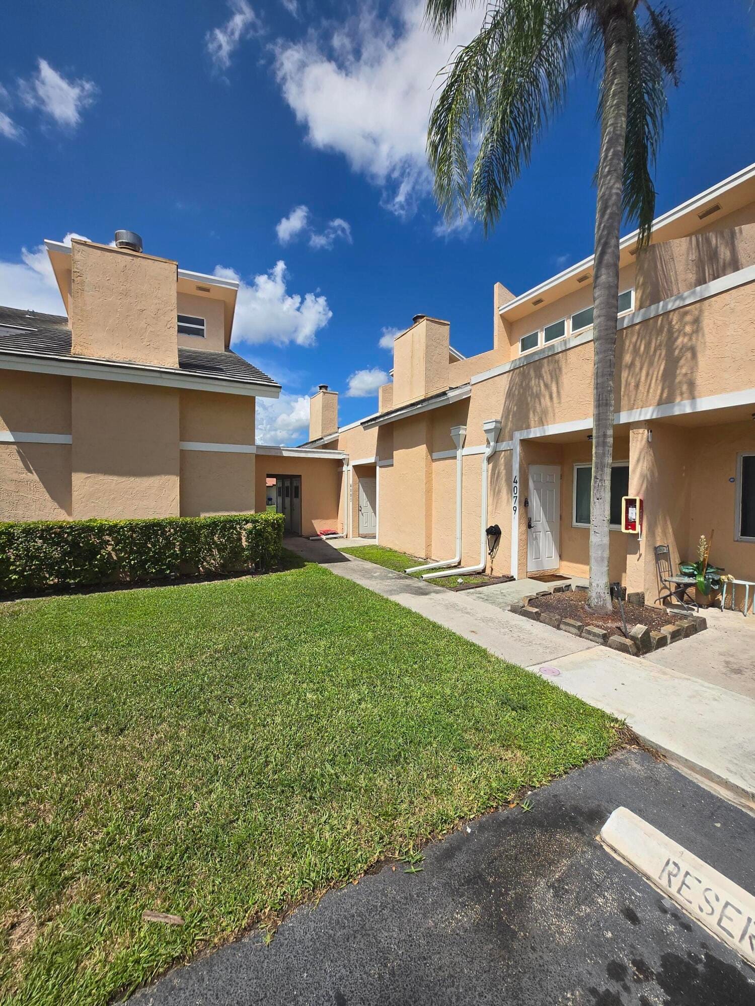 4083 CORAL SPRINGS Drive, Coral Springs, FL 33065