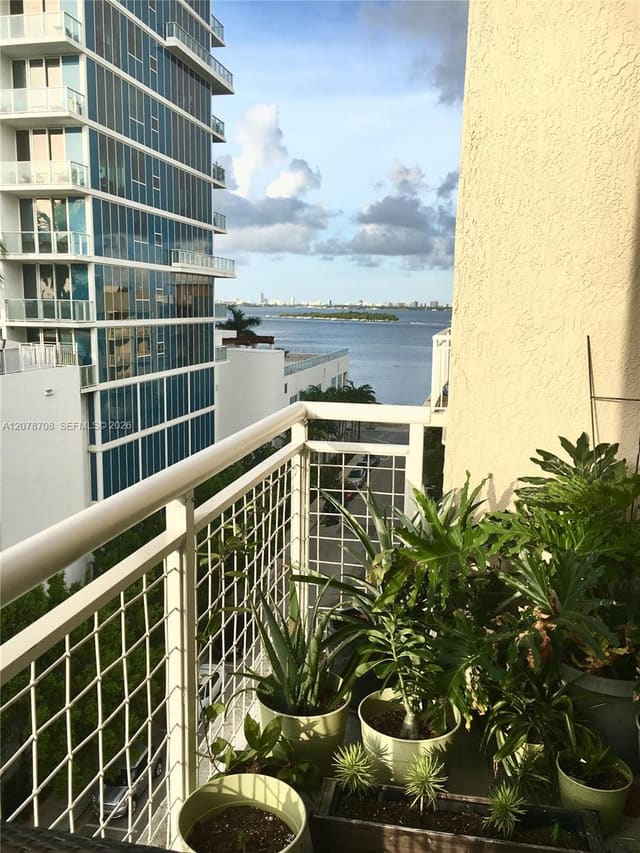2001 Biscayne Boulevard 2604, Cite, Miami, FL