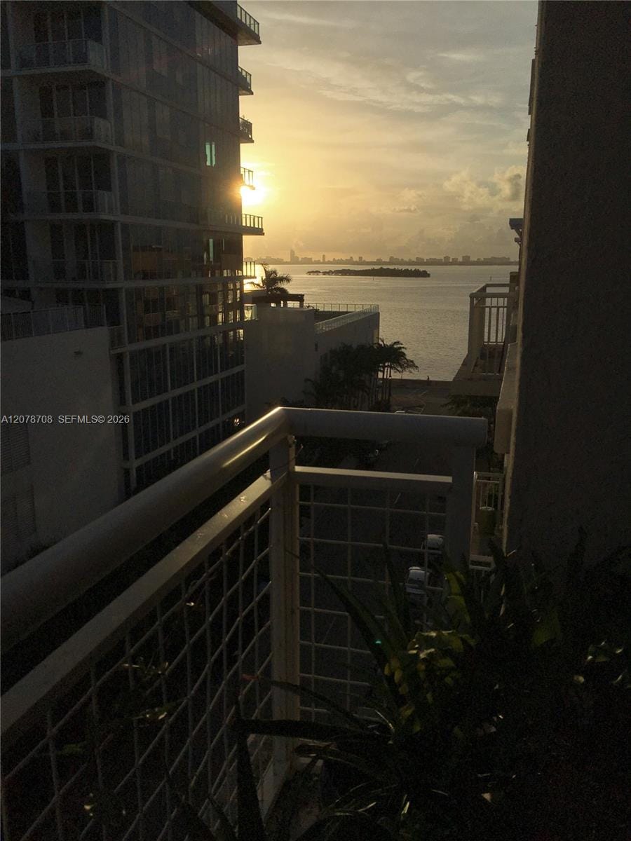 2001 Biscayne Boulevard 2604 — photo 2