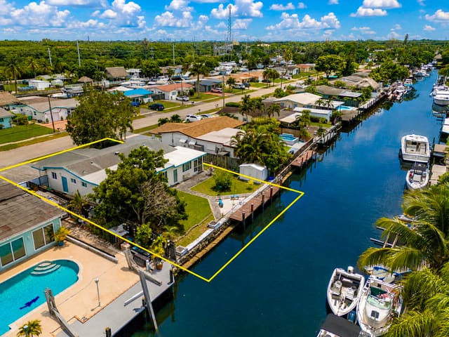 4521 SW 42ND Terrace, Tropical Haven, Dania Beach, FL