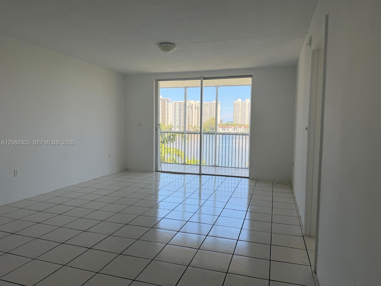 2861 Leonard Drive F608 — photo 8