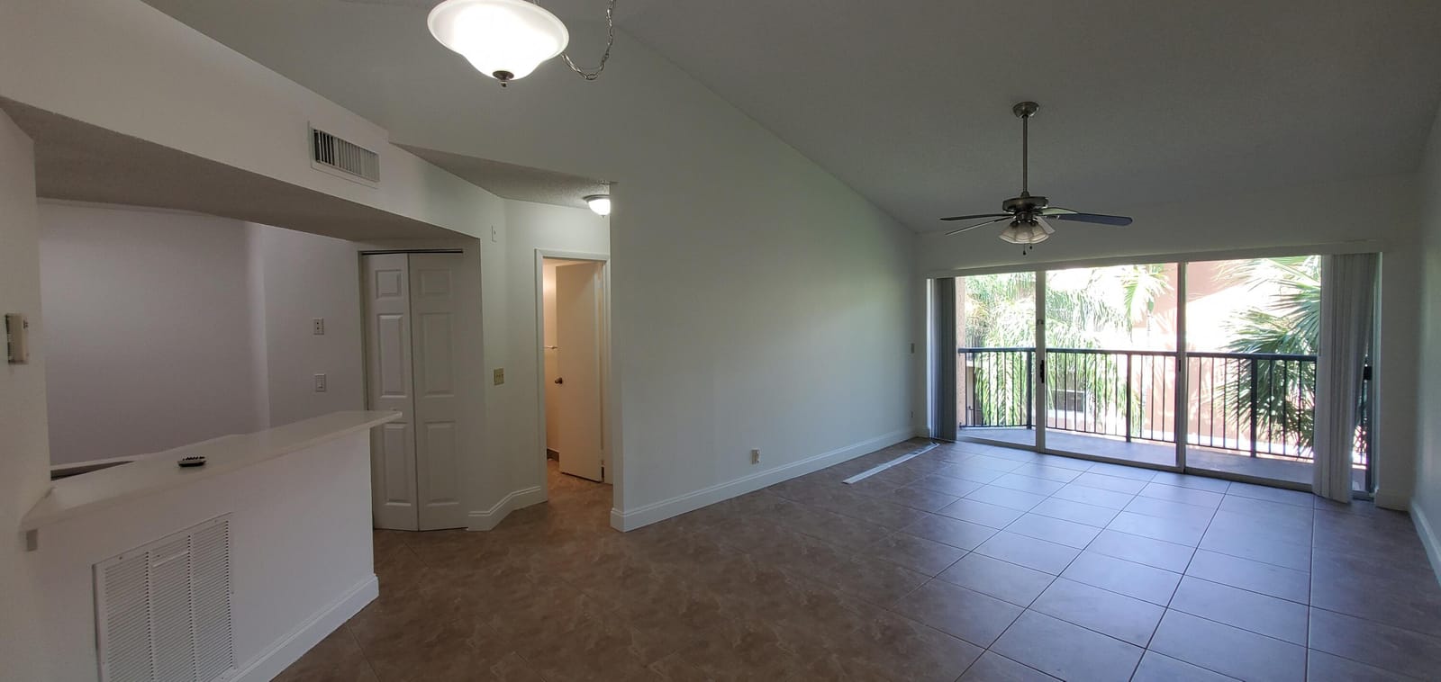 8721 WILES Road 302, Coral Springs, FL 33067