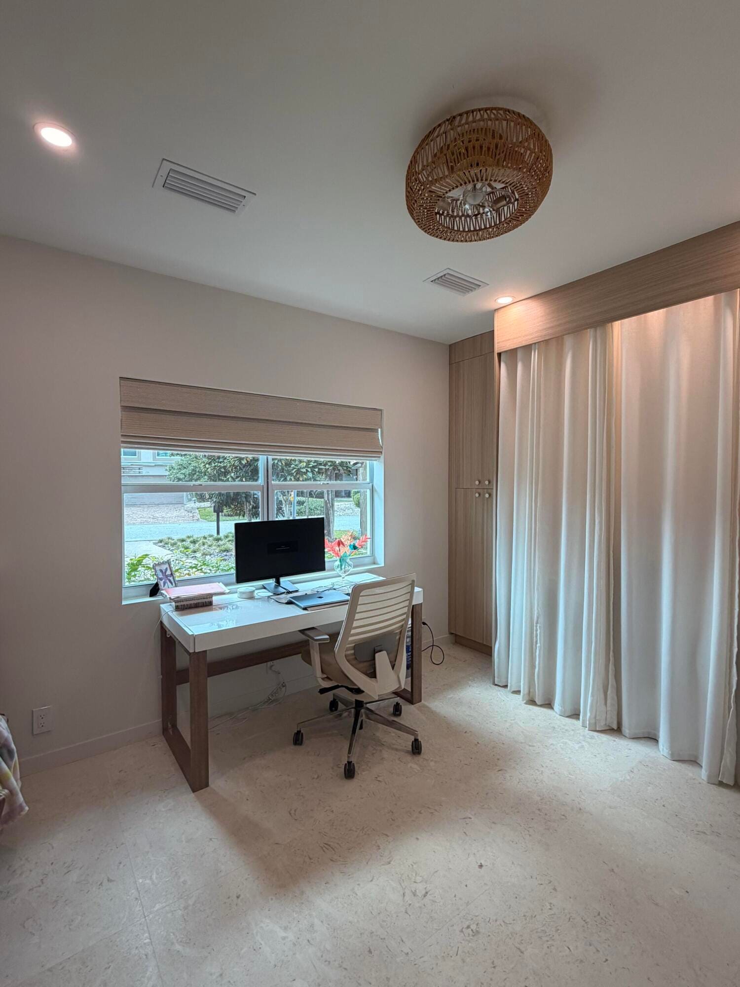 1584 Blue Water Terrace N, Lauderdale-By-The-Sea, FL 33062 photo 14