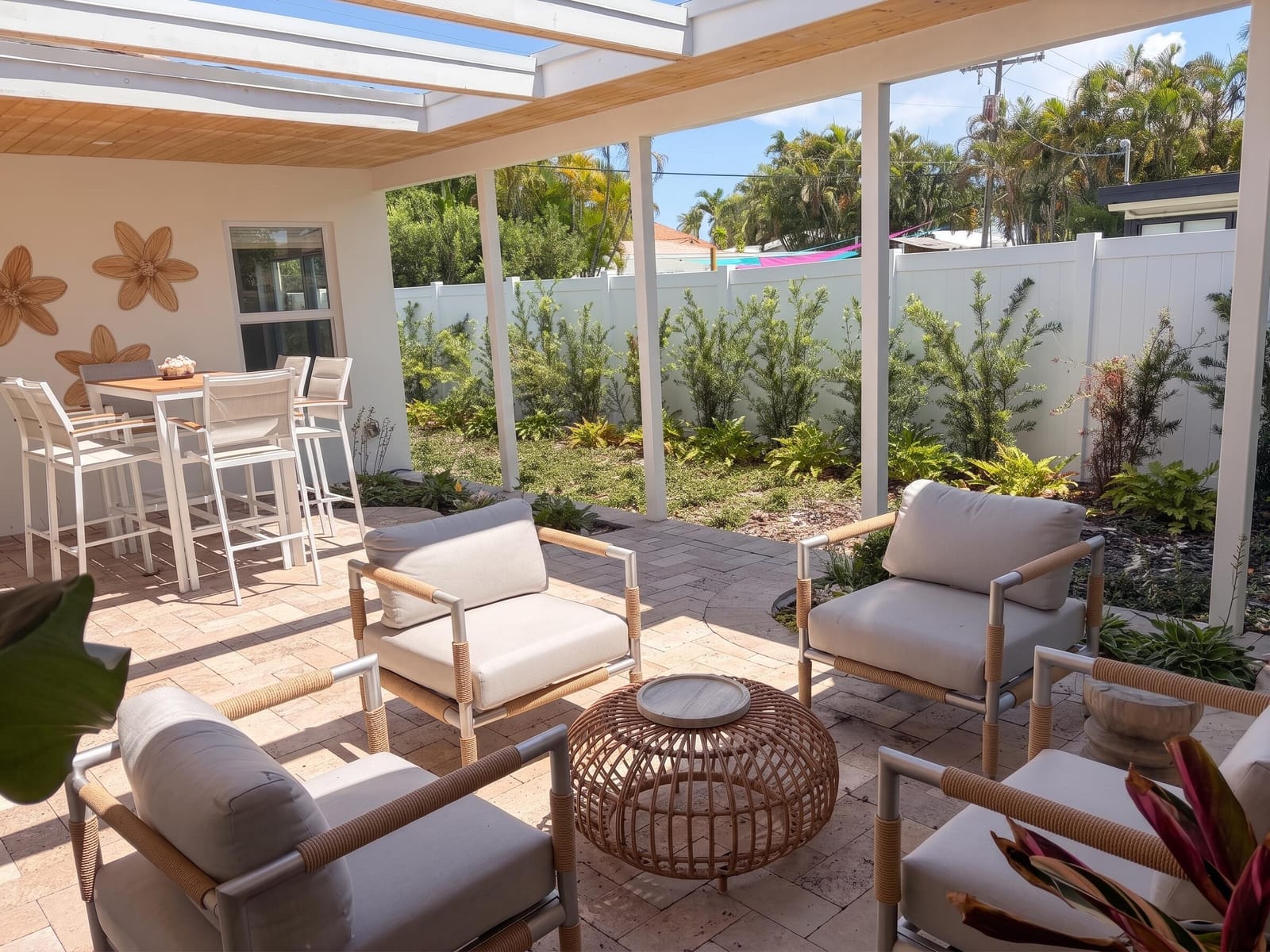 1584 Blue Water Terrace N, Lauderdale-By-The-Sea, FL 33062 photo 15