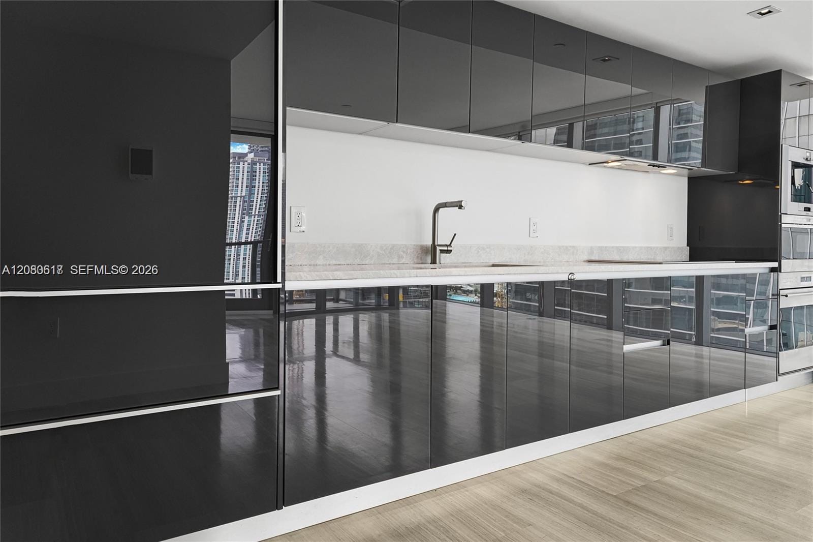 1451 Brickell Avenue 2506 — photo 7