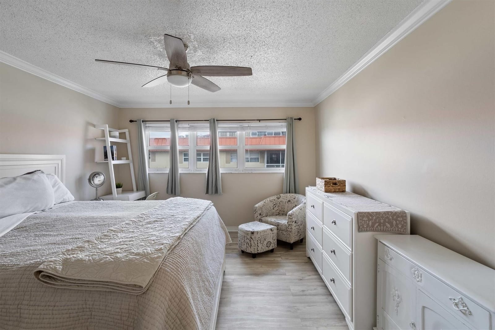 2097 S OCEAN Drive 403, Hallandale Beach, FL 33009 photo 16