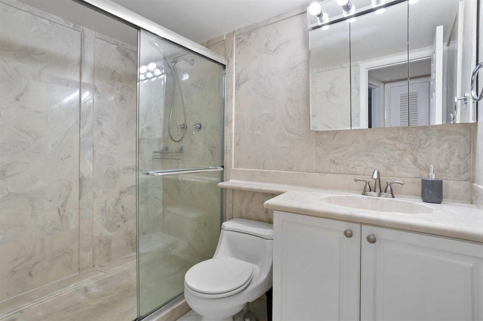 2097 S OCEAN Drive 403, Hallandale Beach, FL 33009 photo 20