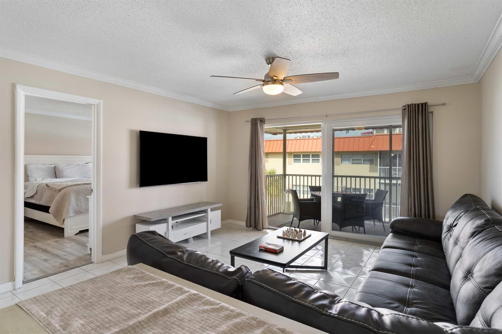 2097 S OCEAN Drive 403 — photo 3