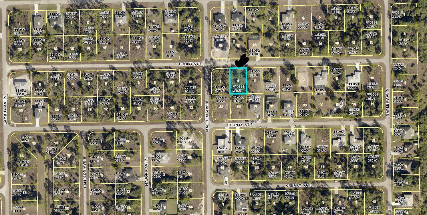 1236 COUNT Street E, Lehigh Acres, FL 33974 photo 3