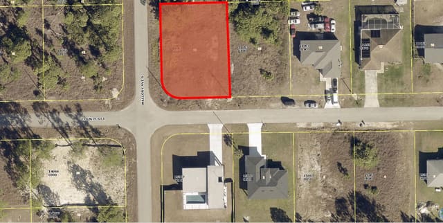 1235 COUNTY Street E, Lehigh Acres, FL 33974