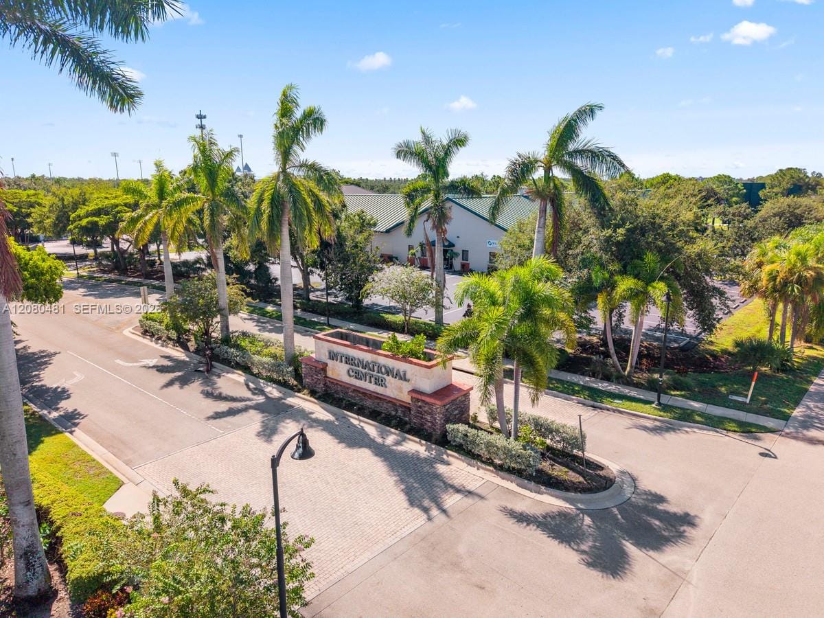 13861 Plantation Road 103 — photo 10