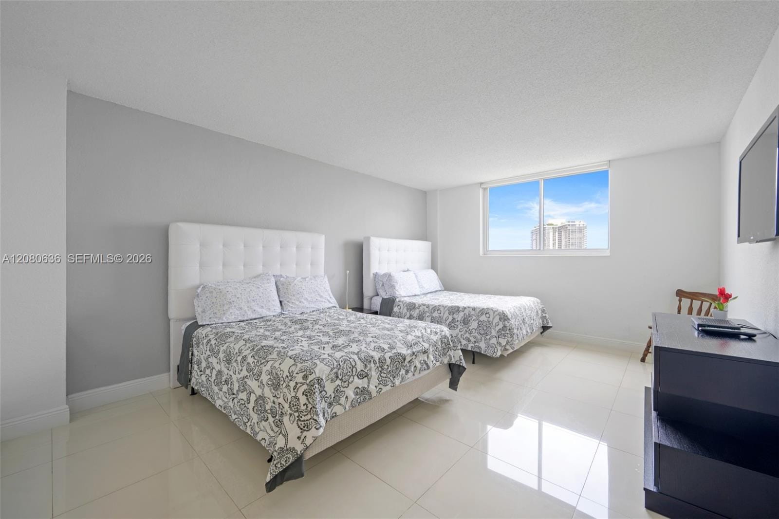 19370 Collins Avenue 1426 — photo 5