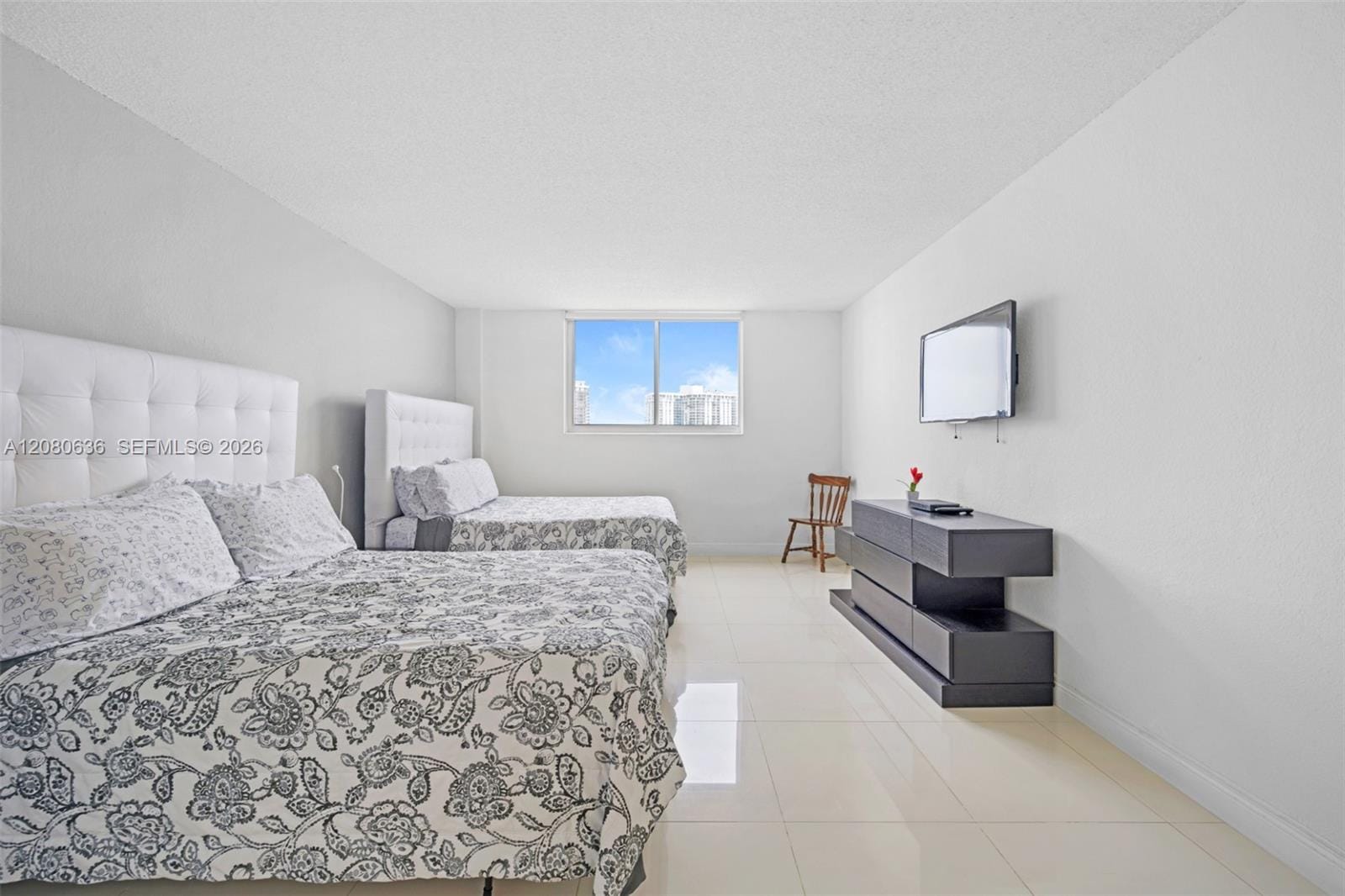 19370 Collins Avenue 1426 — photo 6
