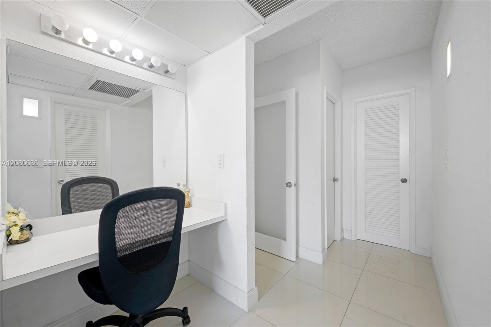 19370 Collins Avenue 1426 — photo 8
