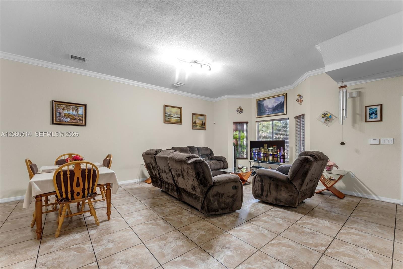 2324 SE 17th Terrace — photo 4