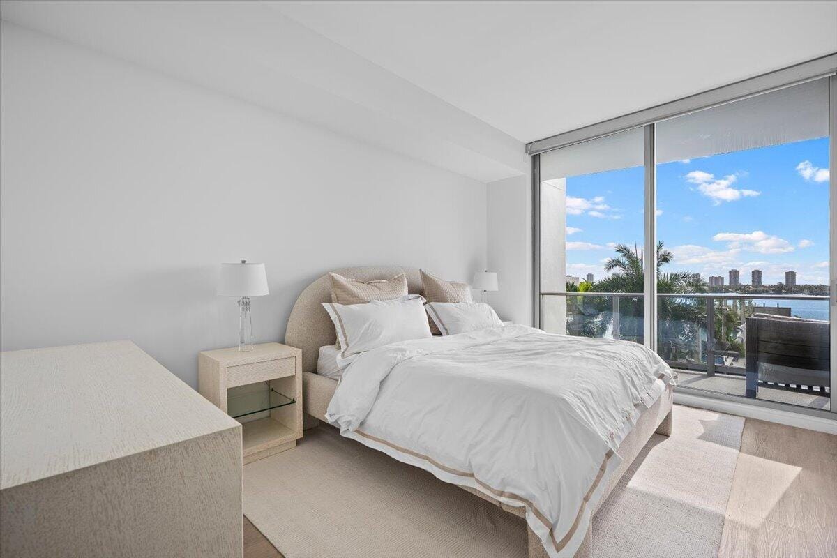 220 LAKE SHORE Drive 710, West Palm Beach, FL 33403 photo 16