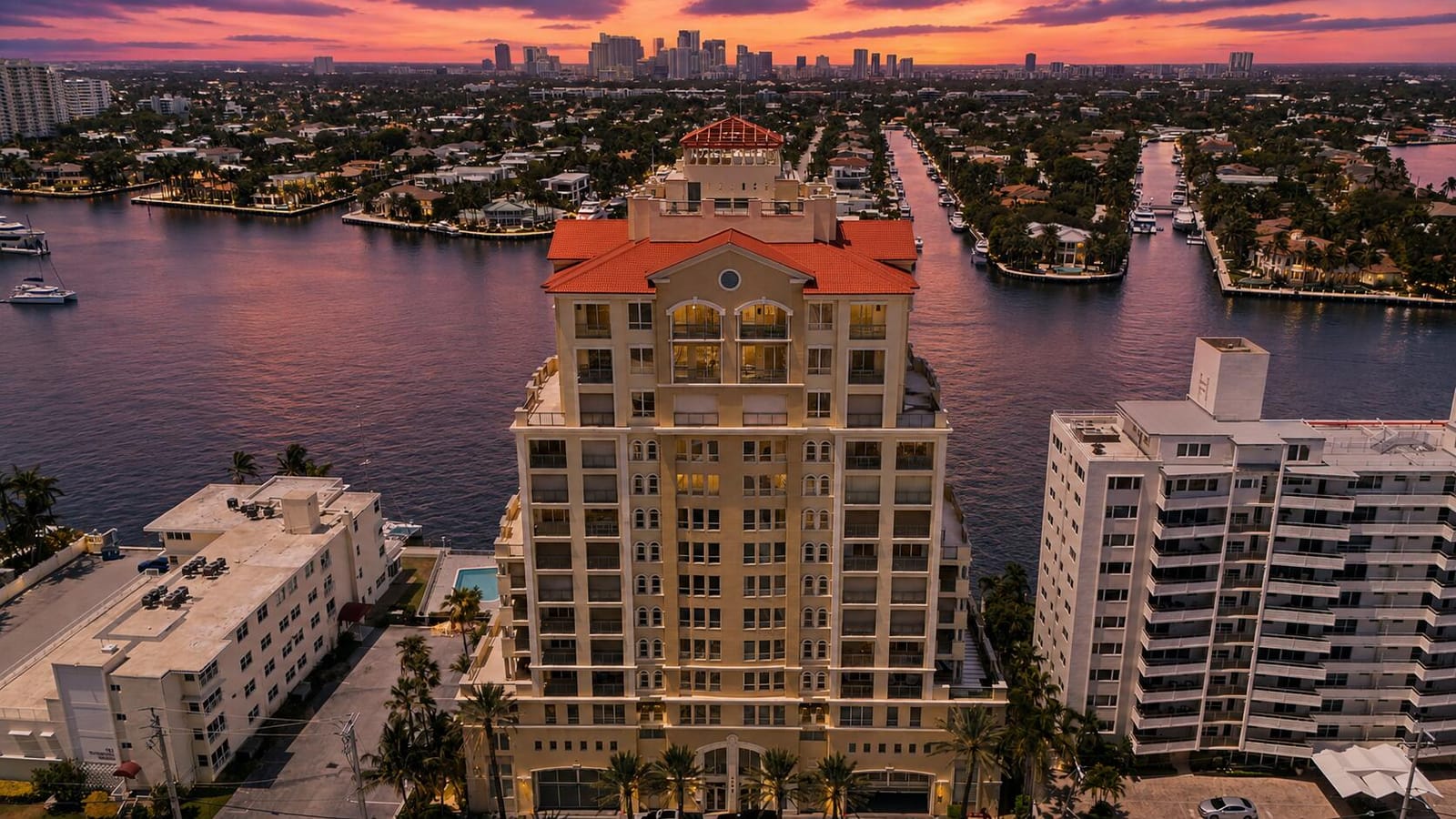209 N Birch Road 1002, Fort Lauderdale, FL 33304