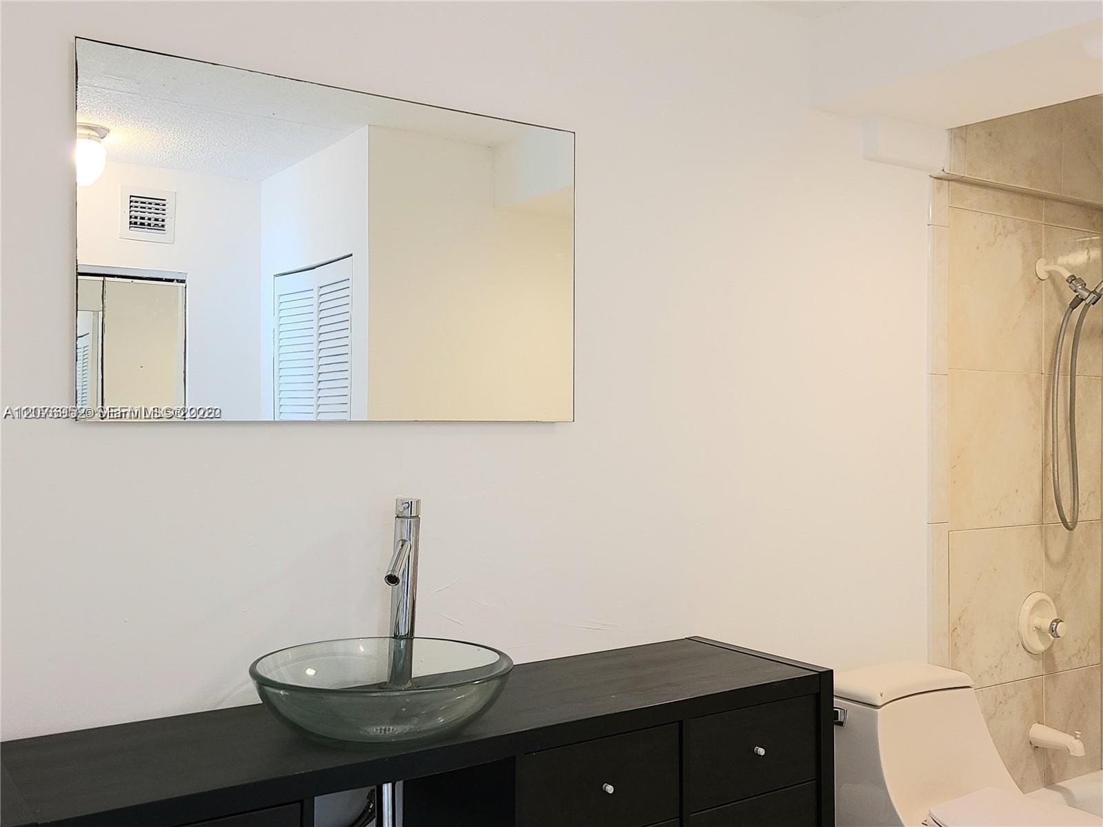 1228 West Avenue 1006 — photo 4