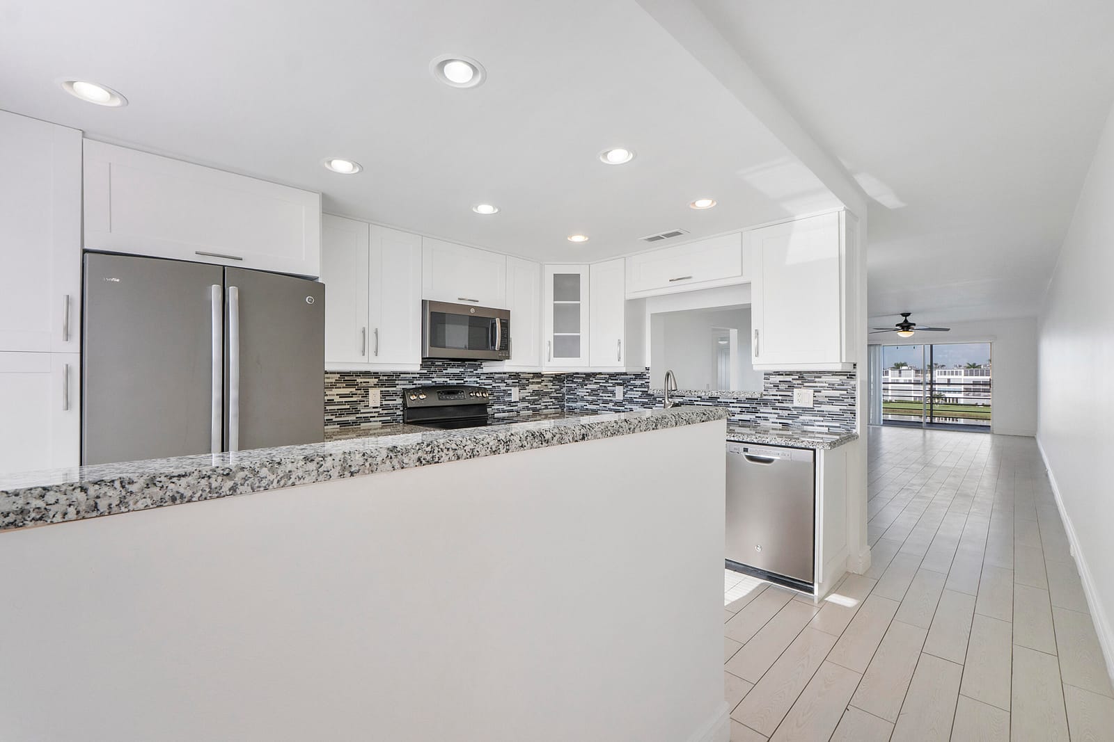 4072 Guildford D, Boca Raton, FL 33434 photo 2