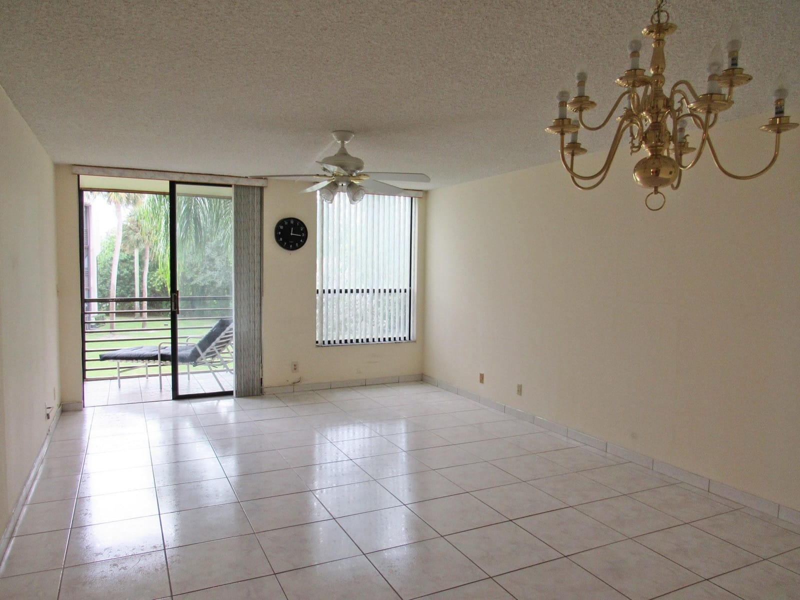 6351 N UNIVERSITY Drive 224 — photo 3