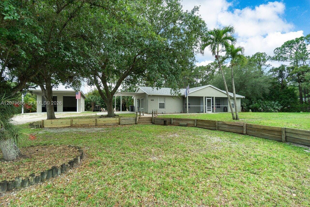 16298 N 90th Street N, Loxahatchee, FL 33470
