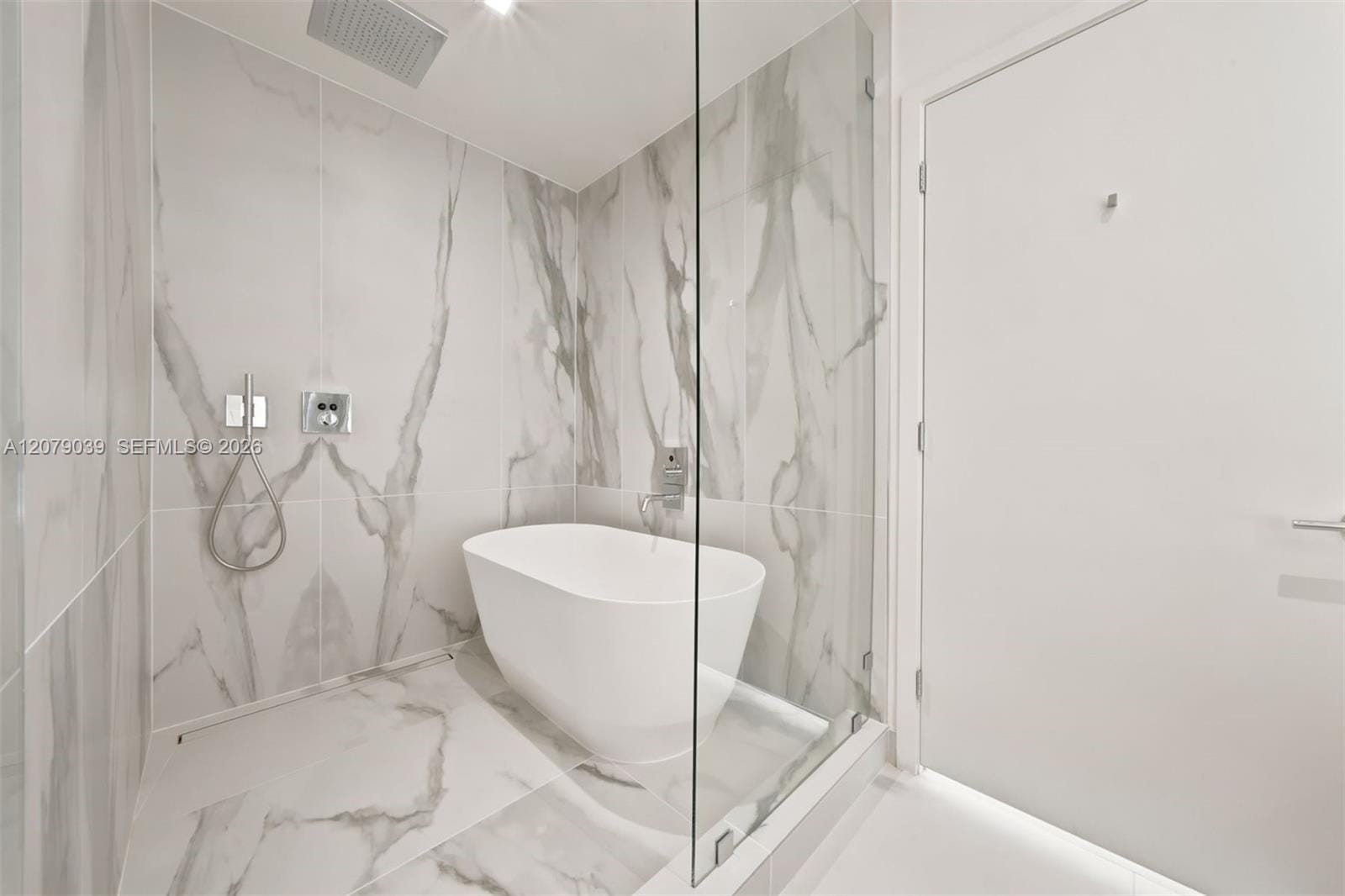 1400 Biscayne Boulevard 1205, Miami, FL 33132 photo 13