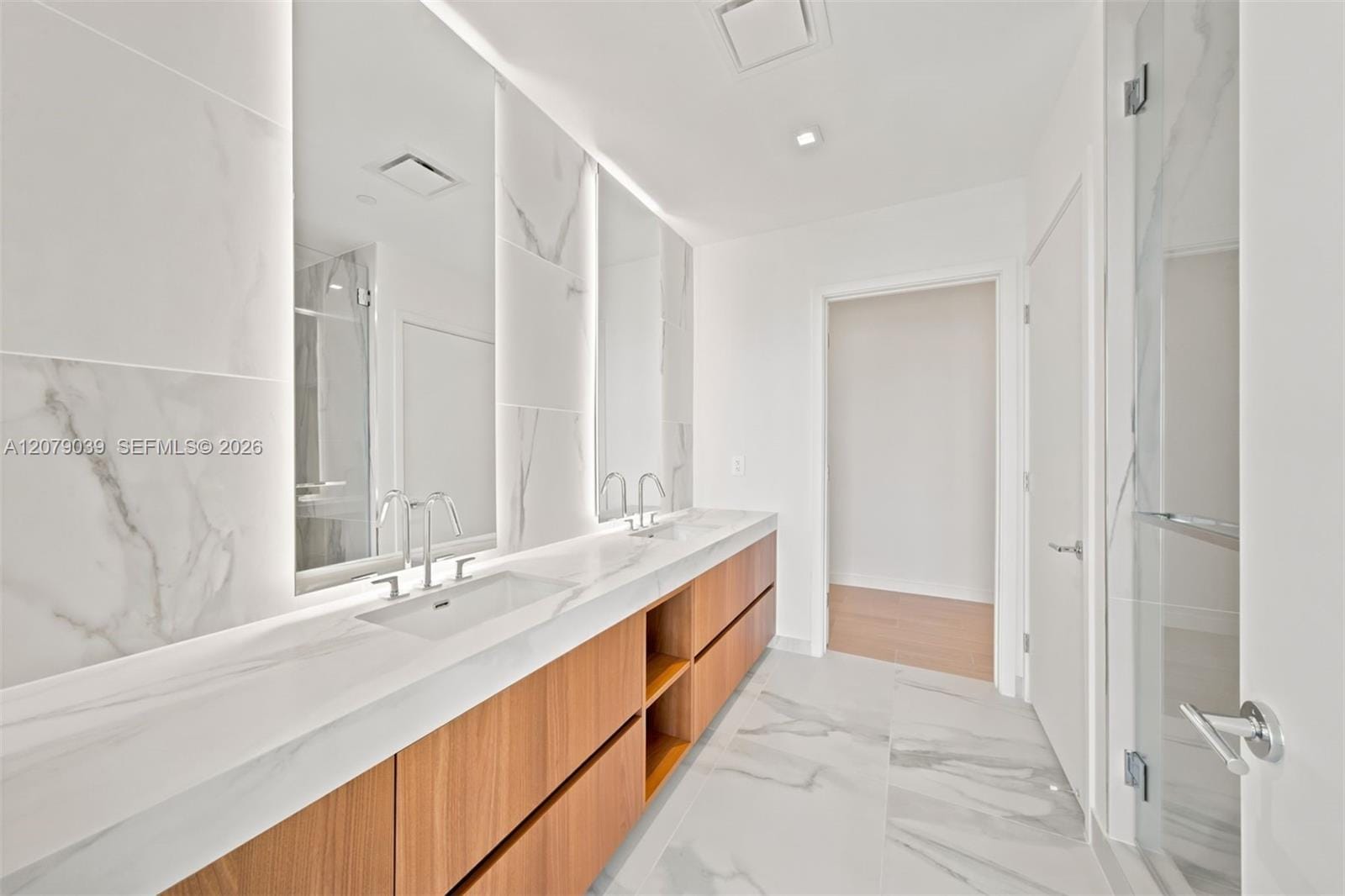 1400 Biscayne Boulevard 1205, Miami, FL 33132 photo 15