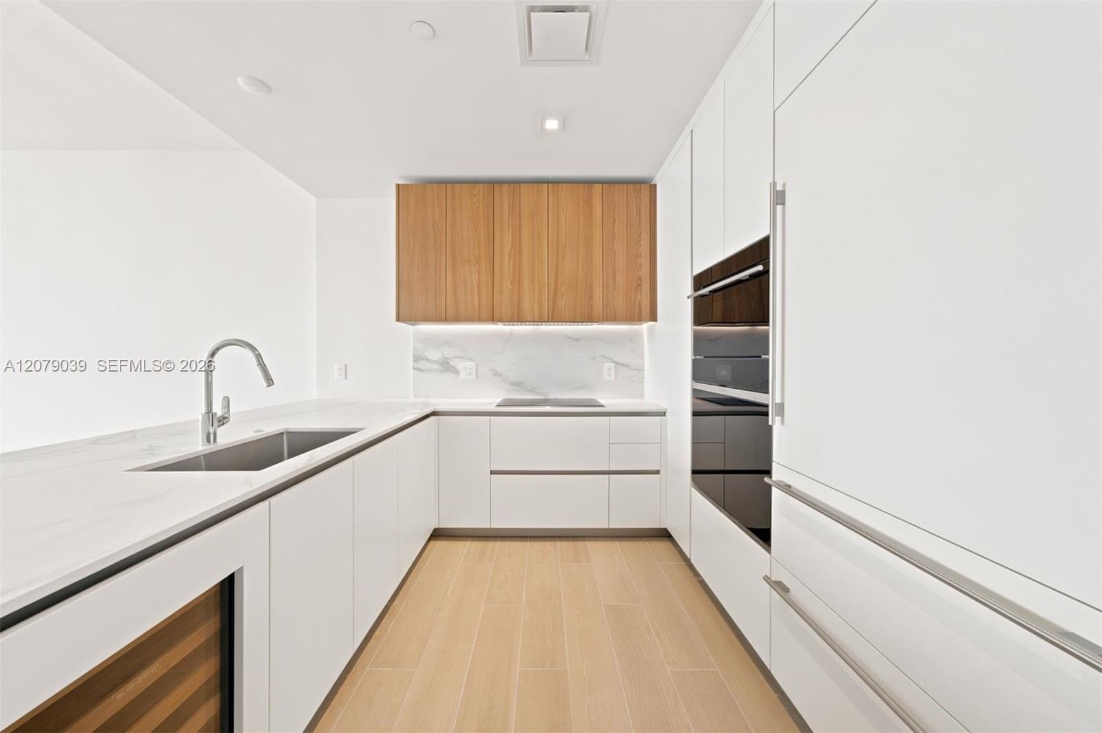 1400 Biscayne Boulevard 1205 — photo 8