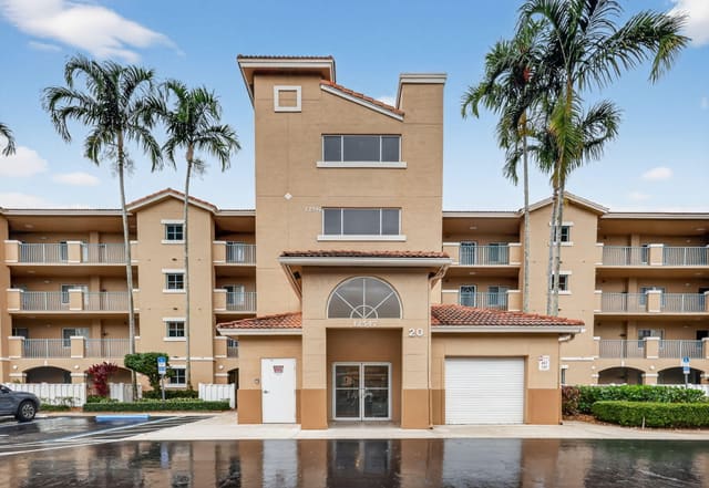 12547 Imperial Isle Drive 204, Boynton Beach, FL 33437