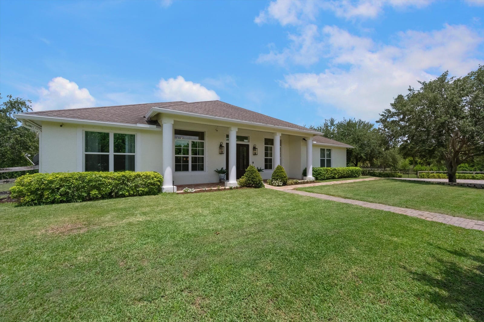 19986 Black Falcon Road, Loxahatchee, FL 33470