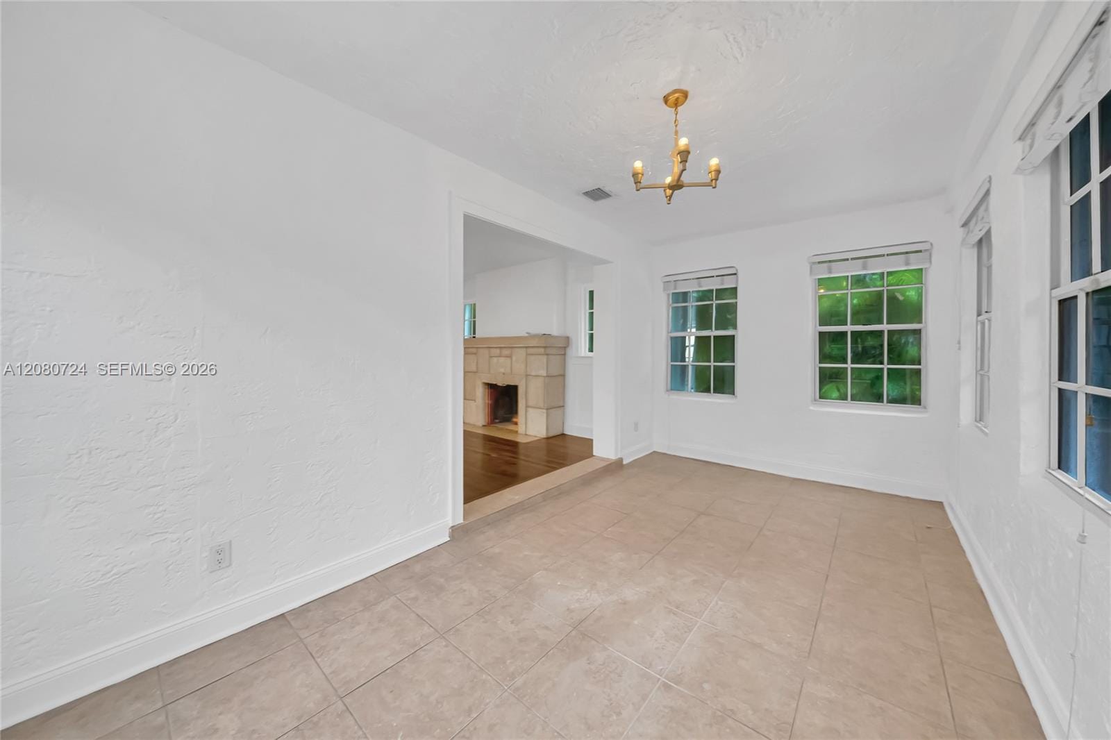 1114 Milan Avenue — photo 3