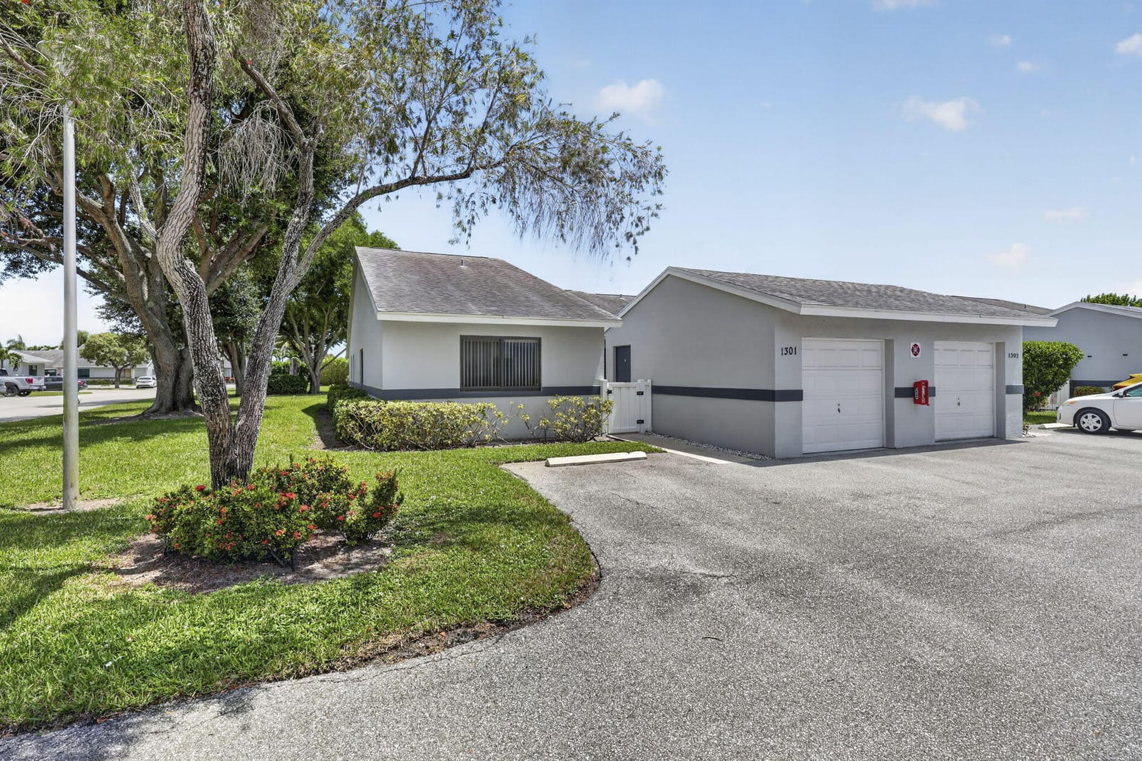 2641 Gately Drive W 1301, West Palm Beach, FL 33415