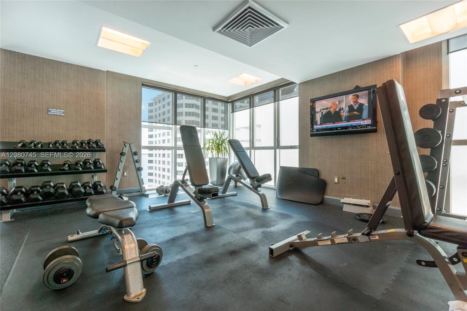 951 Brickell Avenue 2407, Miami, FL 33131 photo 22
