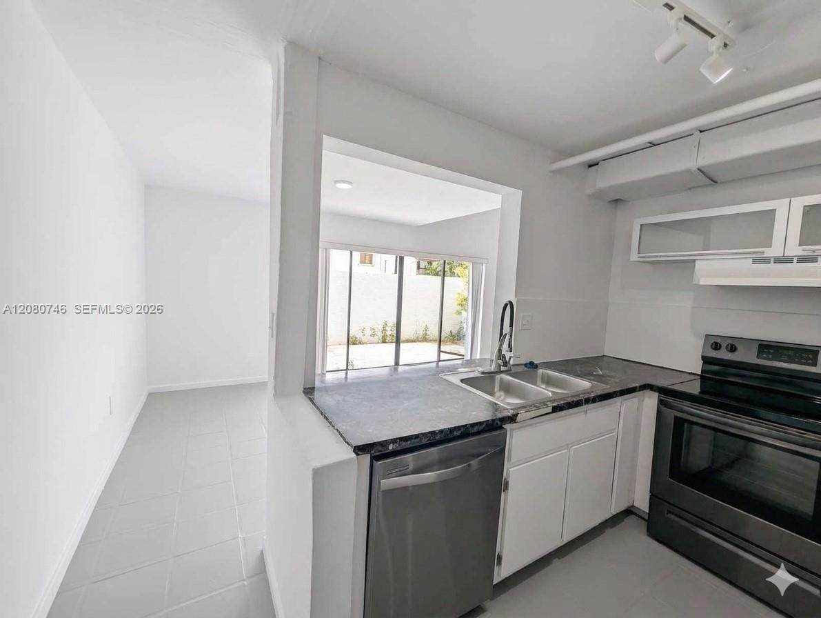 1311 SW 124th Court 17-E — photo 4