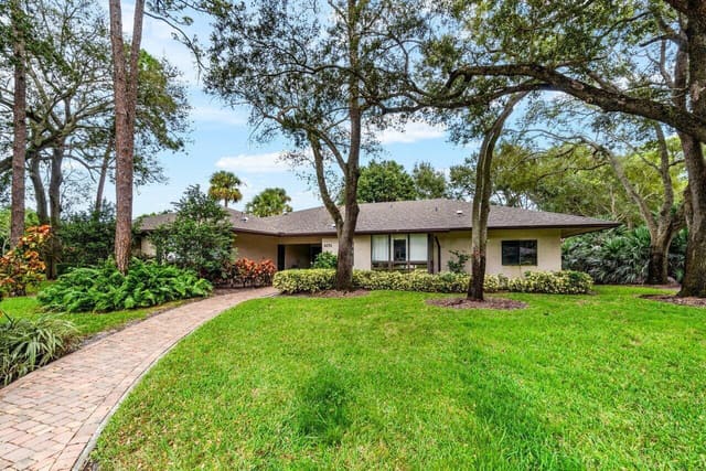 4251 Wood Ride C, Boynton Beach, FL 33436