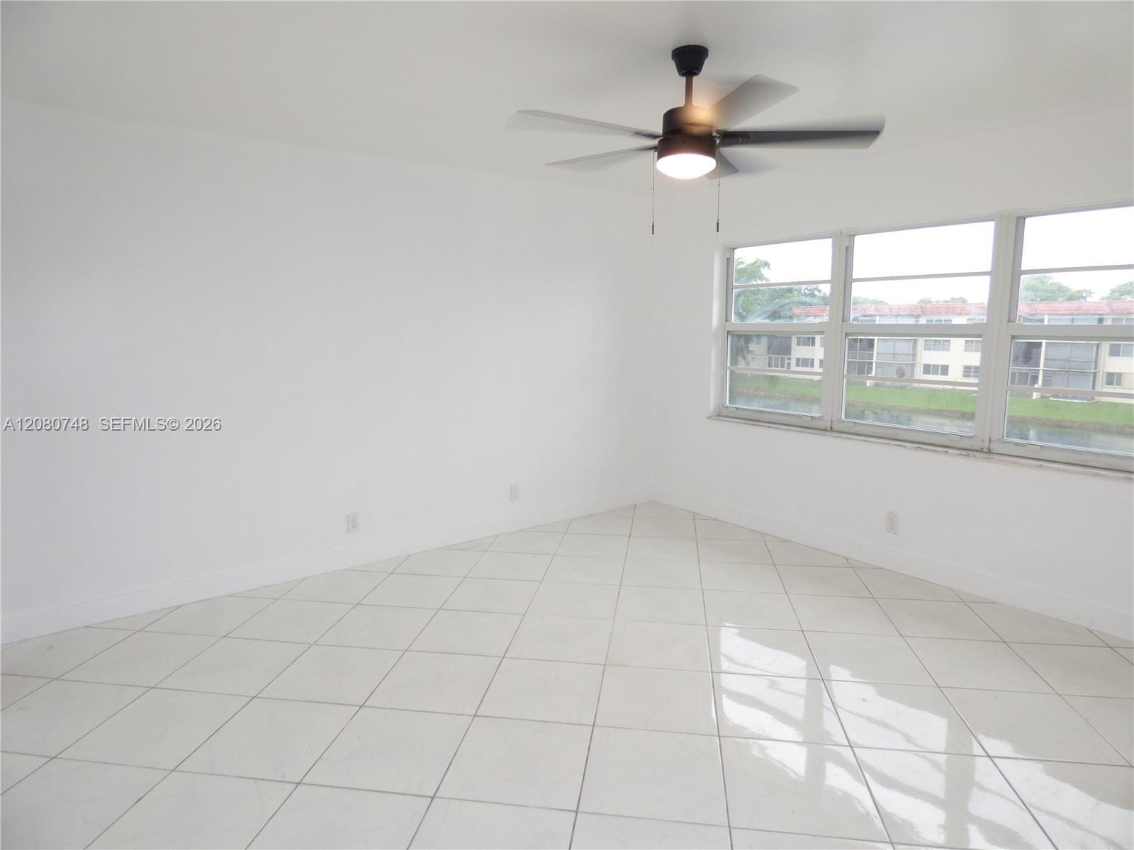 361 S Hollybrook Drive 302 — photo 5