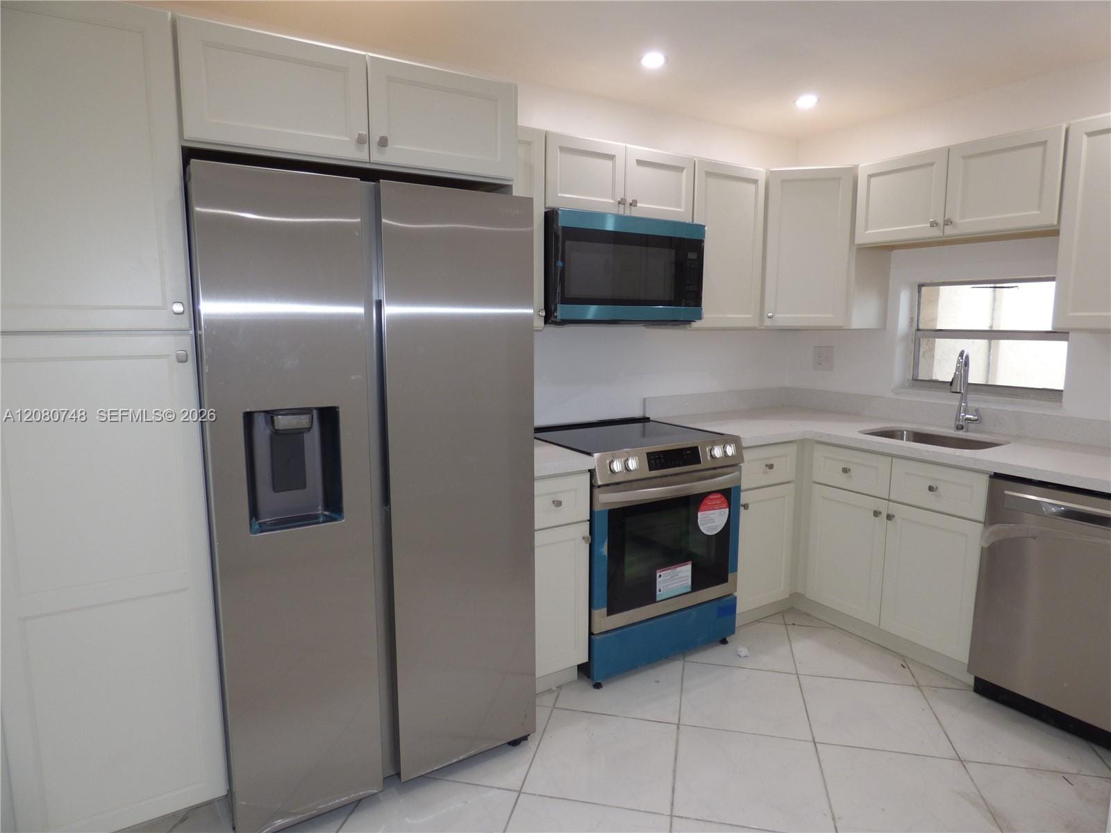 361 S Hollybrook Drive 302 — photo 7