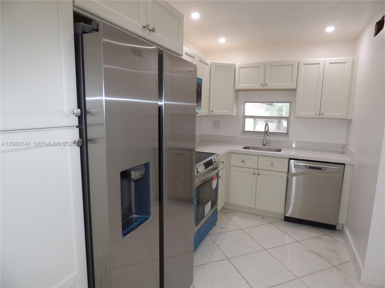 361 S Hollybrook Drive 302 — photo 8