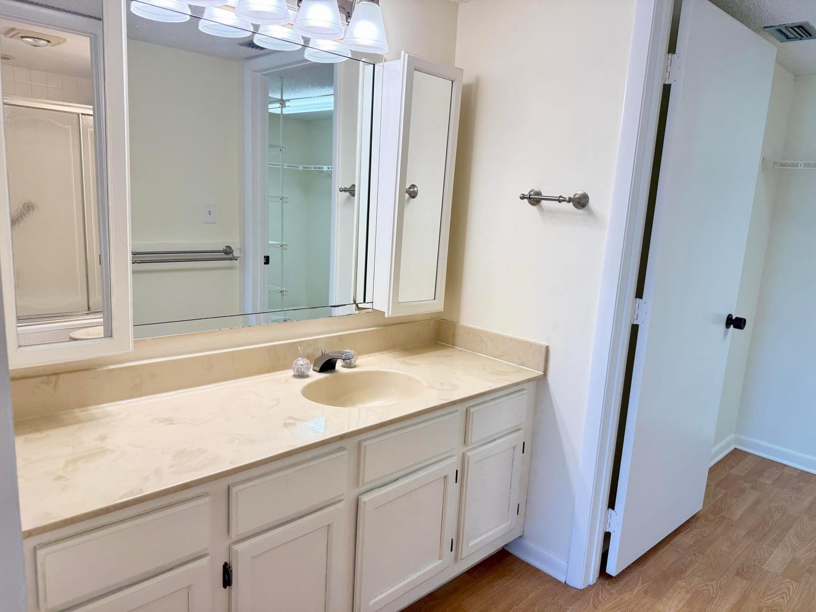 7030 HALF MOON Circle 121, Hypoluxo, FL 33462 photo 15