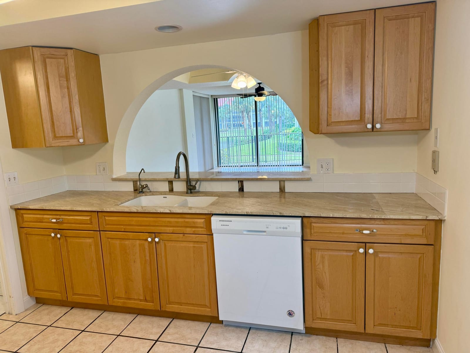 7030 HALF MOON Circle 121 — photo 10