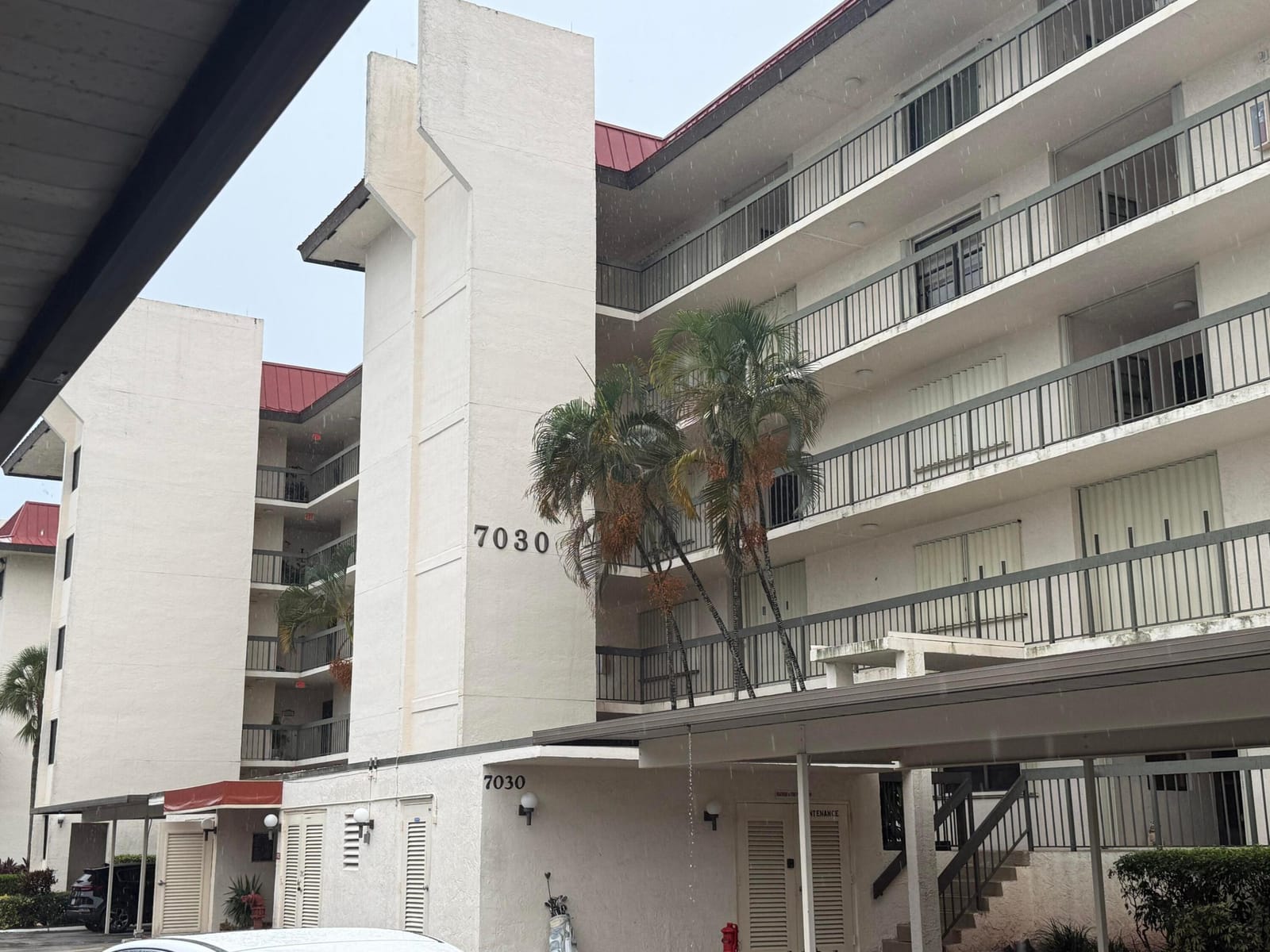 7030 HALF MOON Circle 121, Hypoluxo, FL 33462
