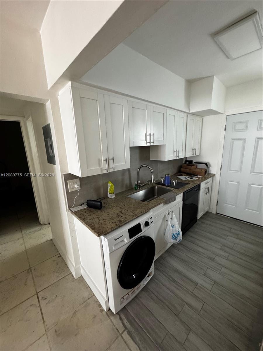 1840 S Treasure Drive 3 — photo 8
