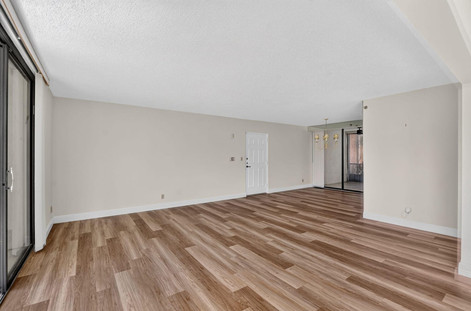 7201 PROMENADE Drive 101 — photo 6