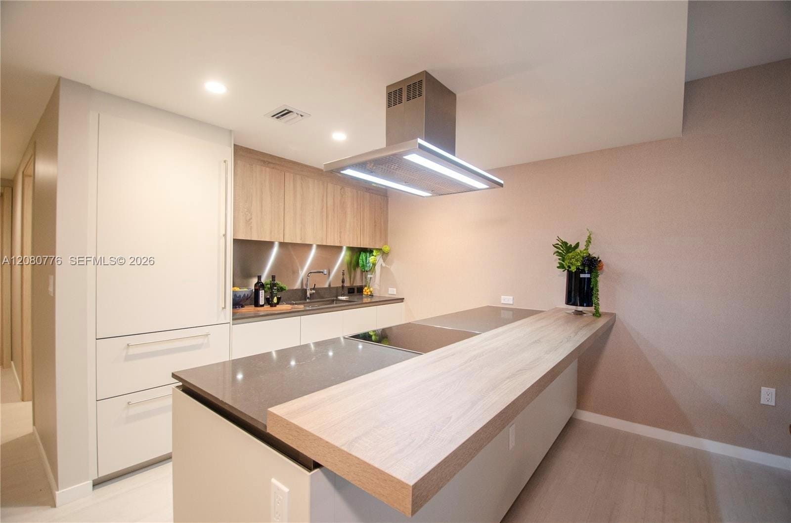1000 Brickell Plaza 4207 — photo 3