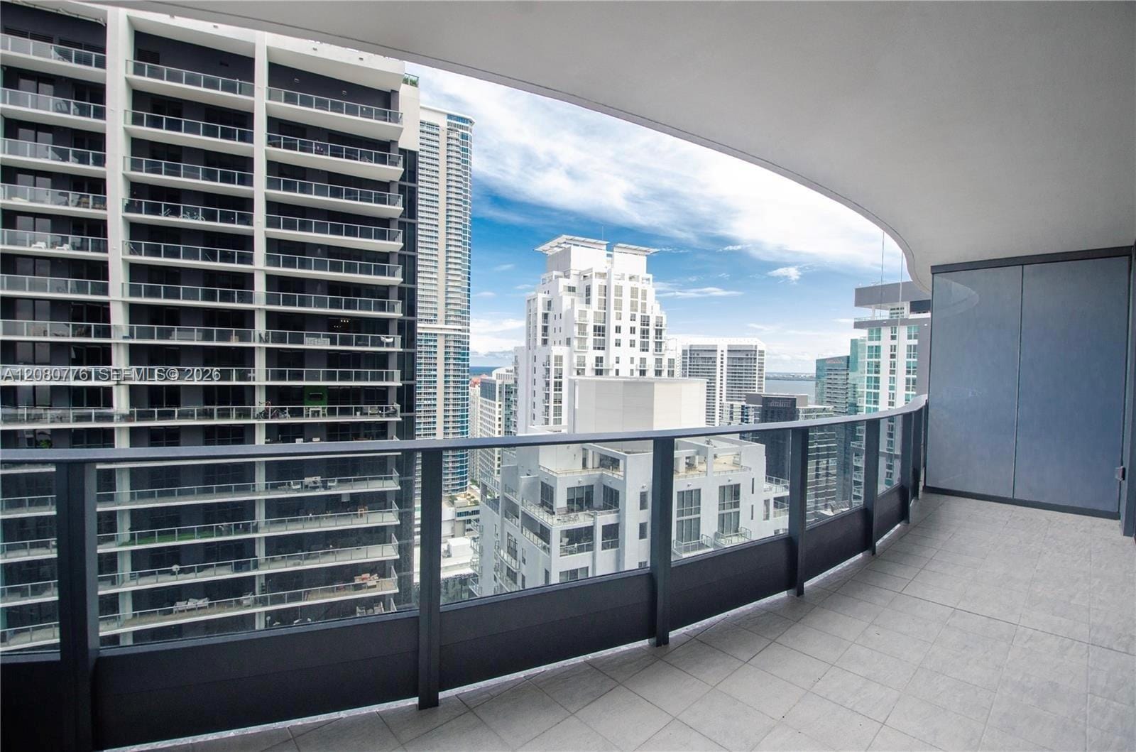 1000 Brickell Plaza 4207 — photo 7