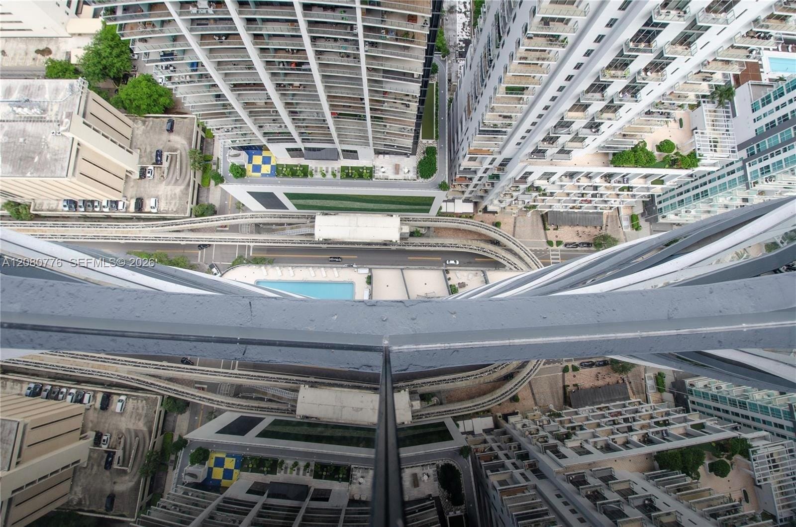 1000 Brickell Plaza 4207 — photo 8
